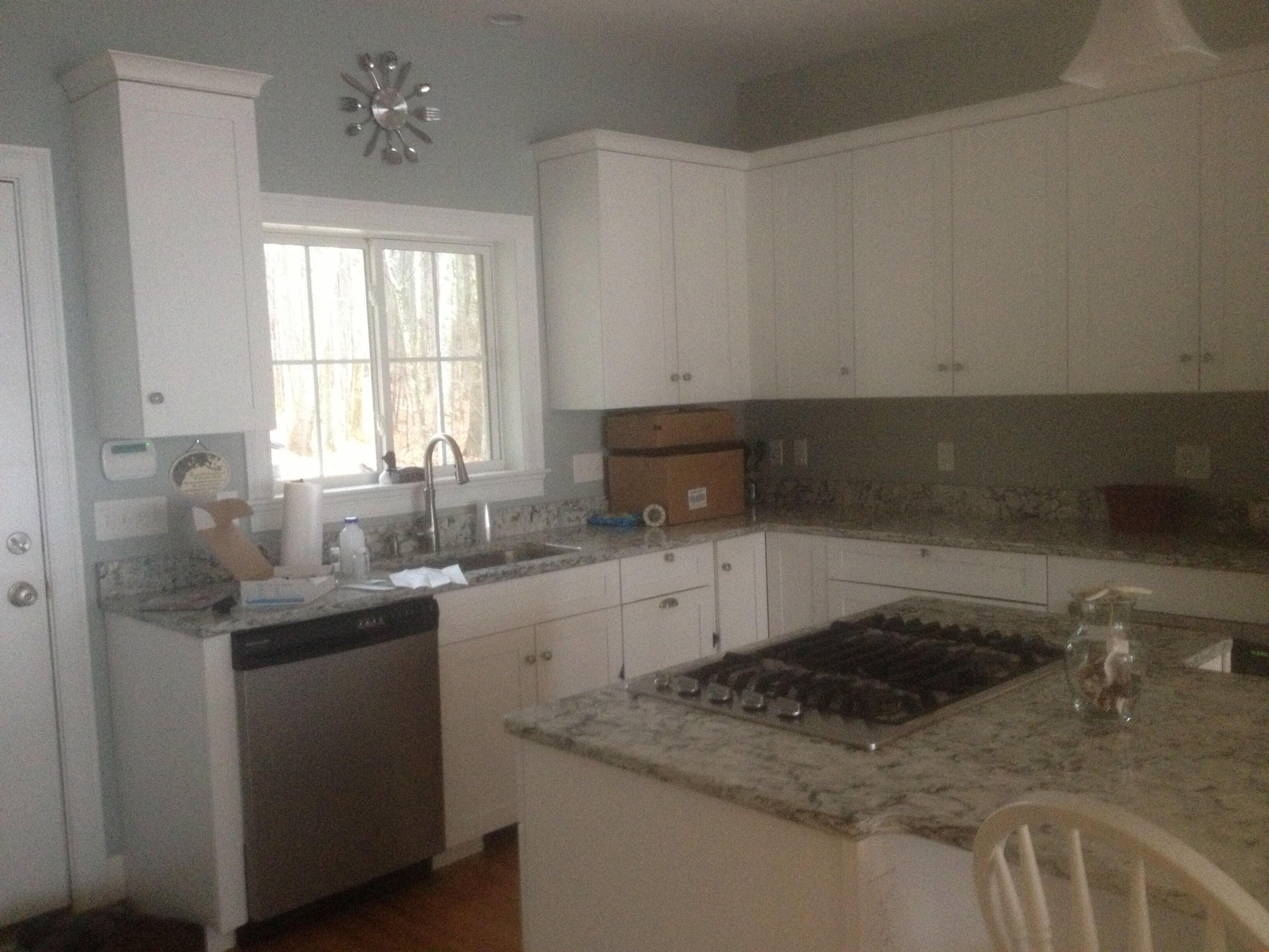 Beautiful Lakefront Home on pristine Swan Pond lake close to Maine beaches