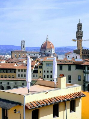 Exterior - The One and Only: NEW ROYAL SUITE with PRIVATE TERRACE OVERLOOKING FLORENCE (Firenze)