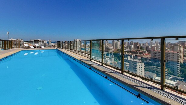 Outdoor pool - Depto Luminoso en Viña Libertad (Vina del Mar)