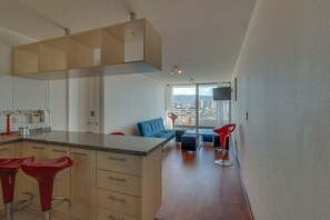 In-room dining - Depto. con Vistas en Valparaíso (Valparaiso)