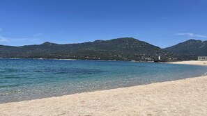 Sun loungers - Exceptional view of the sea, Valinco peninsula (Propriano)