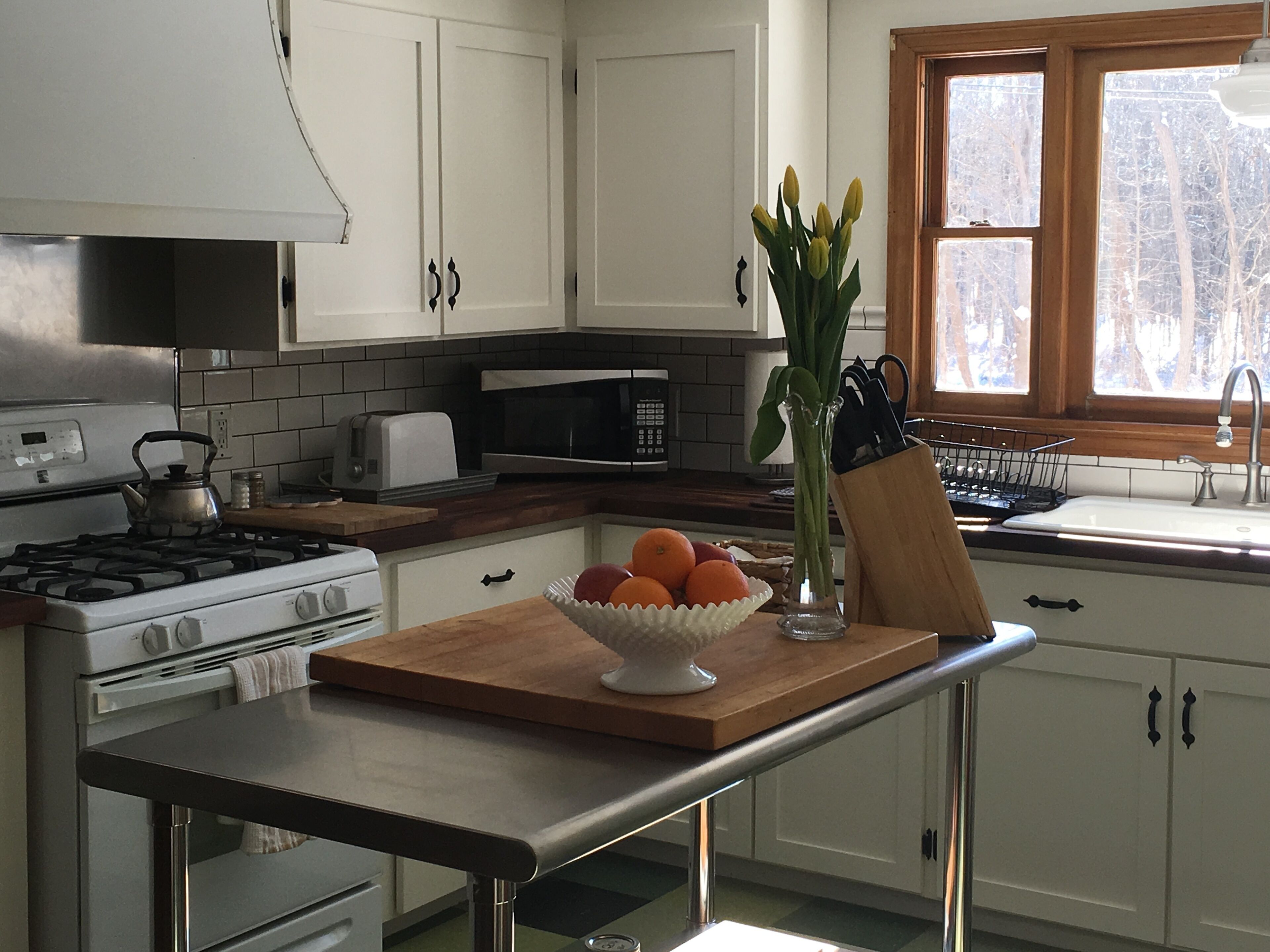 Historic house on Farmington River is an angler’s dream!