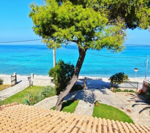 Comfort Apartment, Sea View | Beach/ocean view