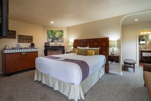 Free WiFi, bed sheets - Vendange Carmel Inn & Suites (Carmel)