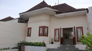 Unclassified image, 4 of 26, button - Kalingga Heritage Hotel (Yogyakarta)