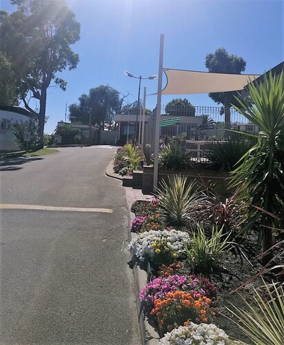 Twin Waters Caravan Park - Dawesville