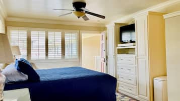 Deluxe-Einzelzimmer, 1 King-Bett, Nichtraucher | Zimmersafe, individuell dekoriert, individuell eingerichtet