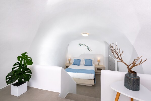 Comfort House, 1 Double Bed with Sofa bed, Non Smoking, Kitchen | Individually decorated, individually furnished, soundproofing - Santorini Caves (Santorini)