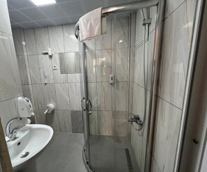 Standard Studio, 1 Bedroom | Bathroom | Shower, hair dryer, slippers, towels - City House Hotel (Antalya)