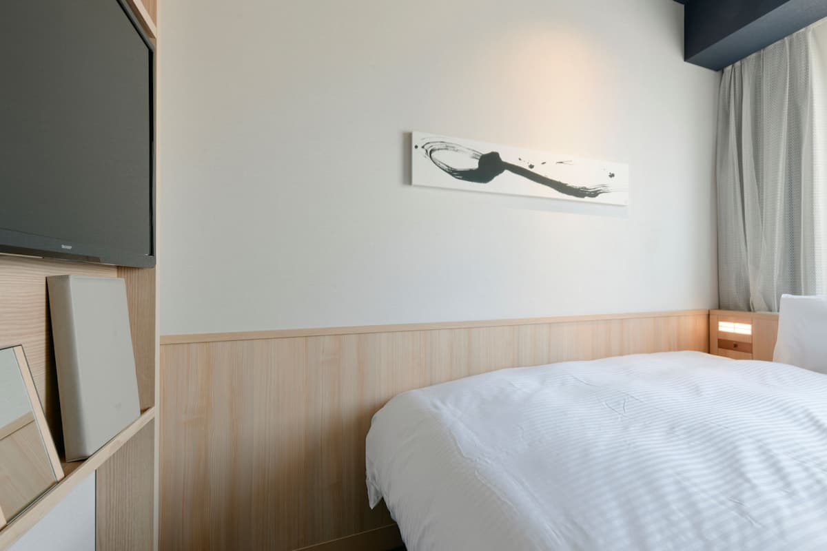 Desk, blackout curtains, iron/ironing board, free WiFi
