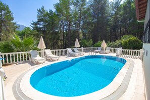 Seasonal outdoor pool