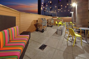 Terrace/patio - Home2 Suites by Hilton Alameda Oakland Airport (Alameda)