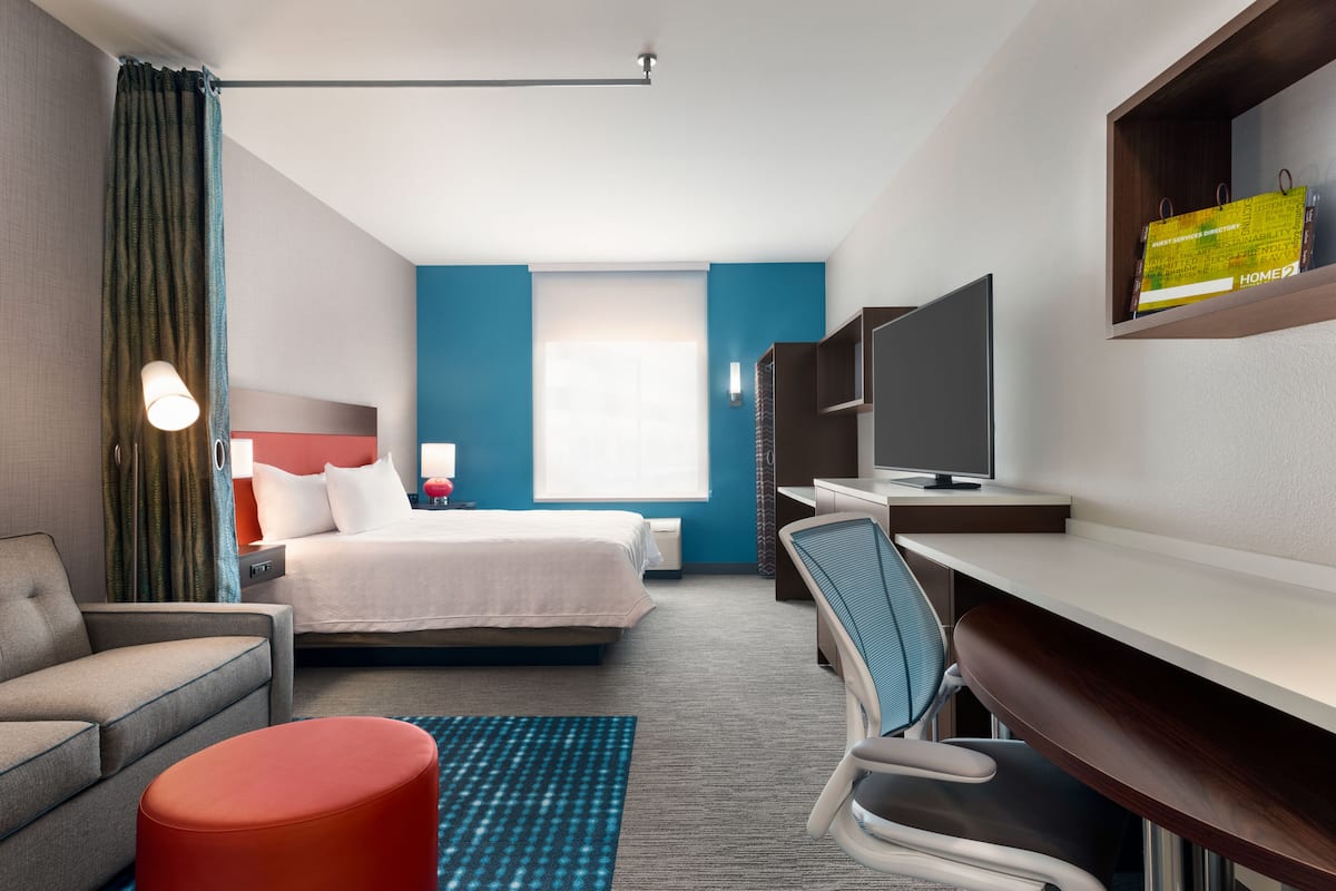 55-inch flat-screen tv with cable channels, tv