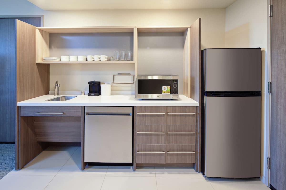 studio, 1 king bed, accessible (mobility & hearing, roll-in shower) | private kitchen | full-sized fridge, microwave, dishwasher, coffee/tea maker