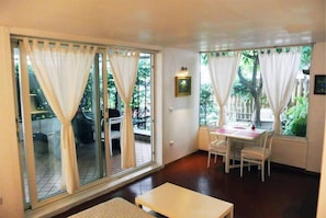 Suite, Kitchenette | Room amenity - My Bed Vanvitelli (Naples)