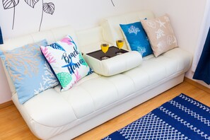 Living room - Morley1 (Kin)