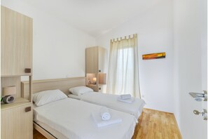 2 bedrooms, free WiFi - Crowonder Luxury Apartments Marijana A3 (Privlaka)