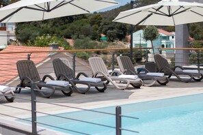 Outdoor pool - Crowonder Villa Median, Apartment A5 With Seaview (Sali)