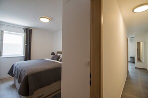 2 camere, ferro/asse da stiro, Wi-Fi gratuito