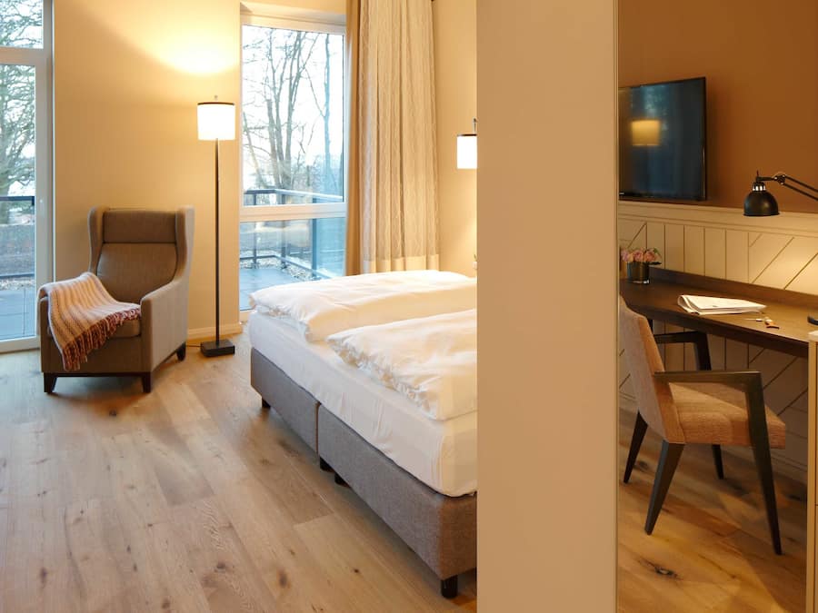 Minibar, in-room safe, desk, blackout curtains