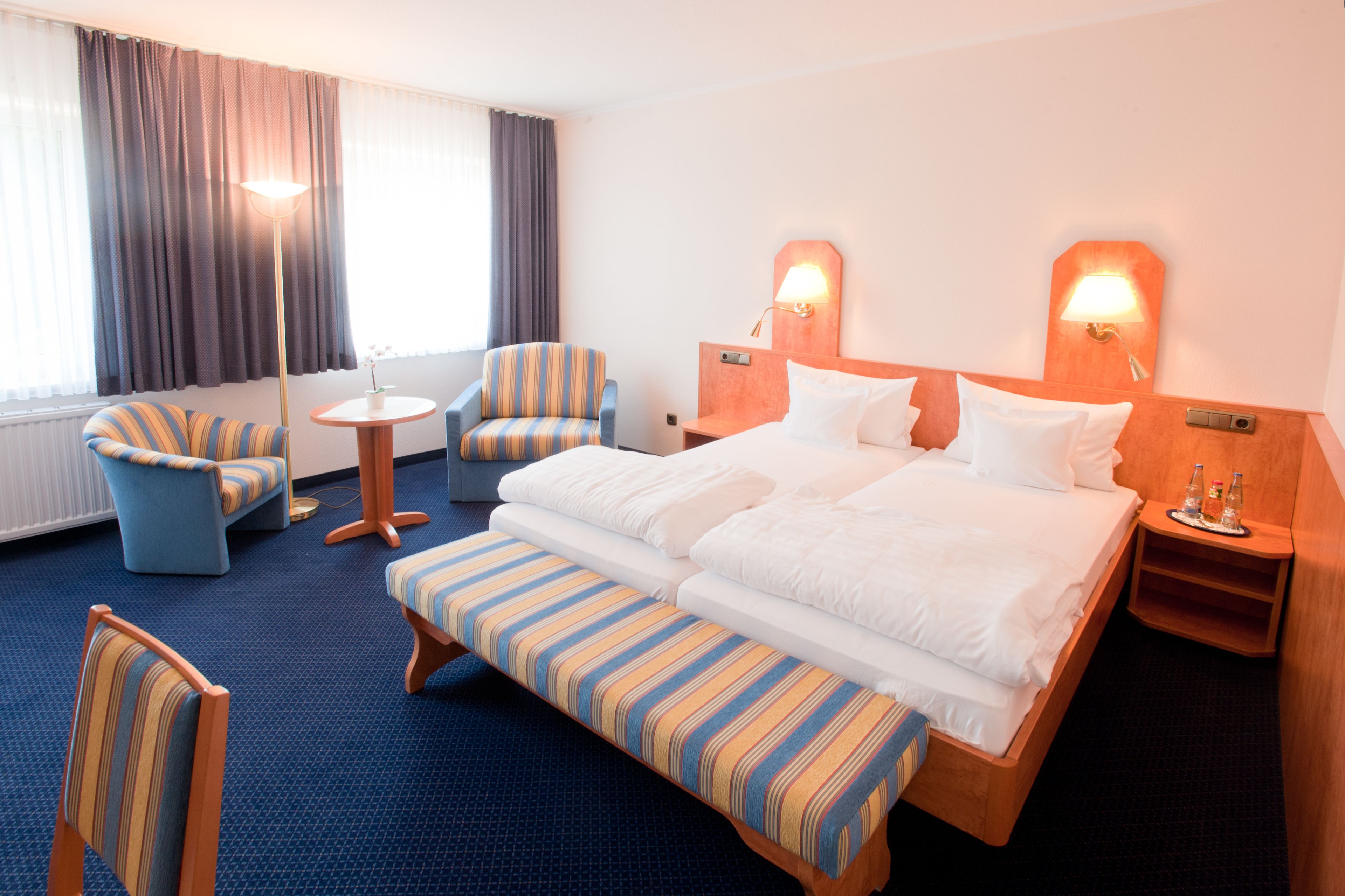 in-room safe, individually decorated, individually furnished, desk