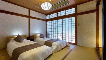 Traditional-Zimmer, Nichtraucher, Flussblick (Japanese Western) | Zimmersafe, kostenloses WLAN