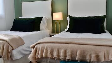 Appartement Familial, 2 chambres, chambres communicantes | Vue de la chambre