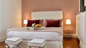 Appartamento familiare, 2 camere da letto, camere comunicanti | Biancheria da letto di alta qualità, copriletto in piuma