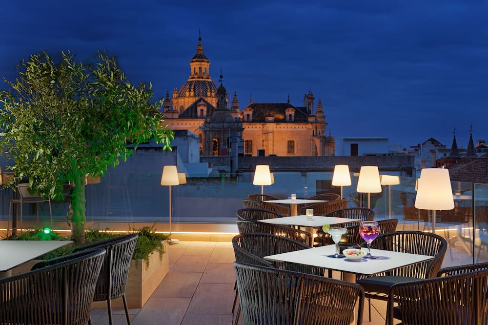 H10 Casa de la Plata
