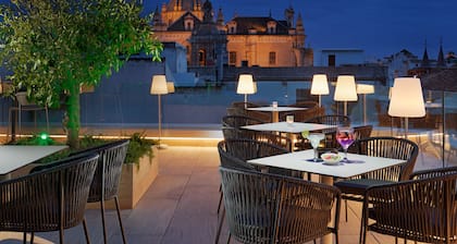 H10 Casa de la Plata