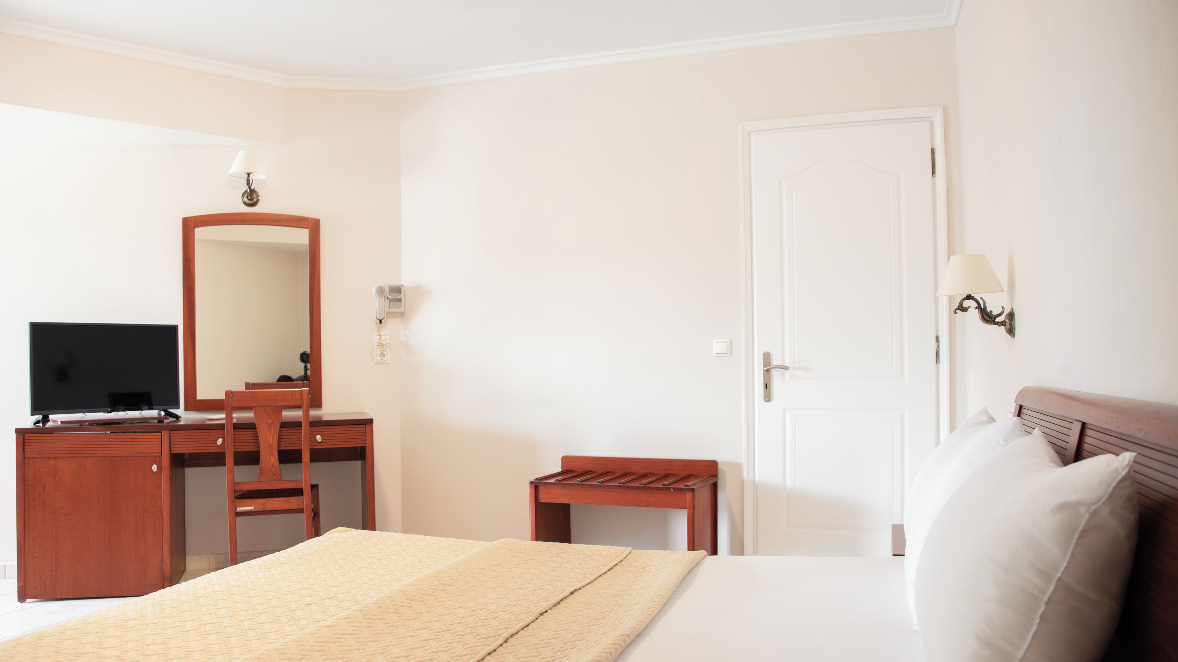 Photo - Timos Hotel
