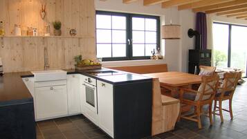 Kühlschrank, Ofen, Herdplatte, Geschirrspüler