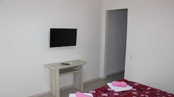 Kamar Double Mewah | Meja kerja, setrika/meja setrika, dan tempat tidur bayi gratis