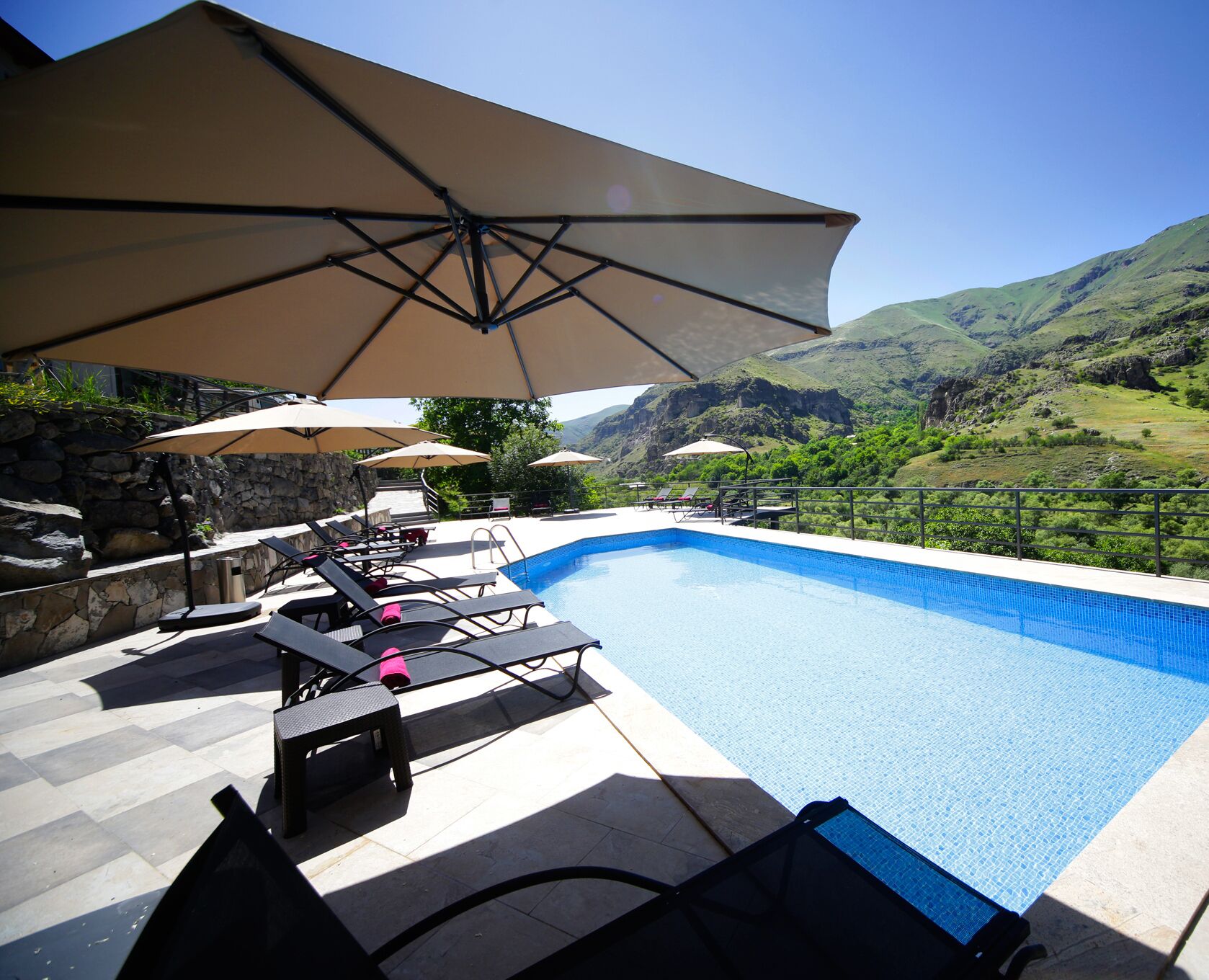 Bagian depan properti