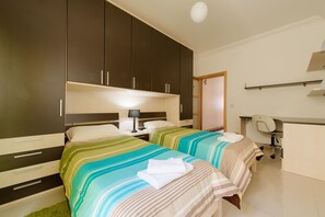 Căn hộ Cao cấp, 2 phòng ngủ | 2 phòng ngủ, trang bị nội thất với thiết kế riêng biệt