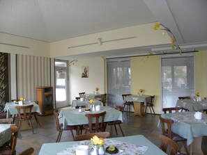 Dagelijks ontbijtbuffet inbegrepen