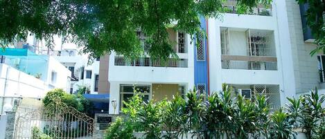 Front of property – evening/night