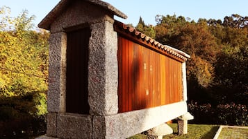 Perincian bahagian luar