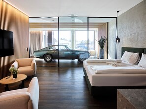 Premium Room, 1 King Bed, Non Smoking | In-room safe, blackout drapes, soundproofing, iron/ironing board - Hotel von Rotz (Wil)