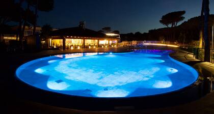 The Green Park Hotel