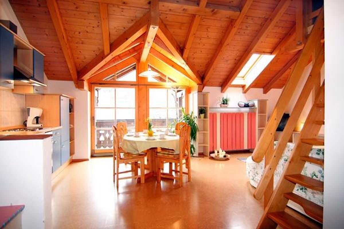 Căn hộ dành cho gia đình (Holunder) | Bếp riêng | Tủ lạnh, lò vi sóng, lò nướng, bếp nấu 