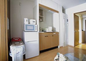 Apartment | Private kitchen | Fridge, microwave, stovetop, electric kettle