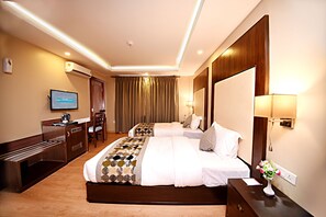 Minibar, in-room safe, individually decorated, individually furnished - Himalayan Ghar (Kathmandu)
