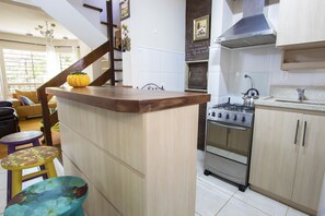 House | Private kitchenette | Fridge, oven - My Home – Felicitá 10 (Canela)