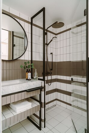 Dusj på badet