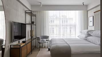 Classic Double Room, City View | Hypo-allergenic bedding, in-room safe, individually decorated, desk