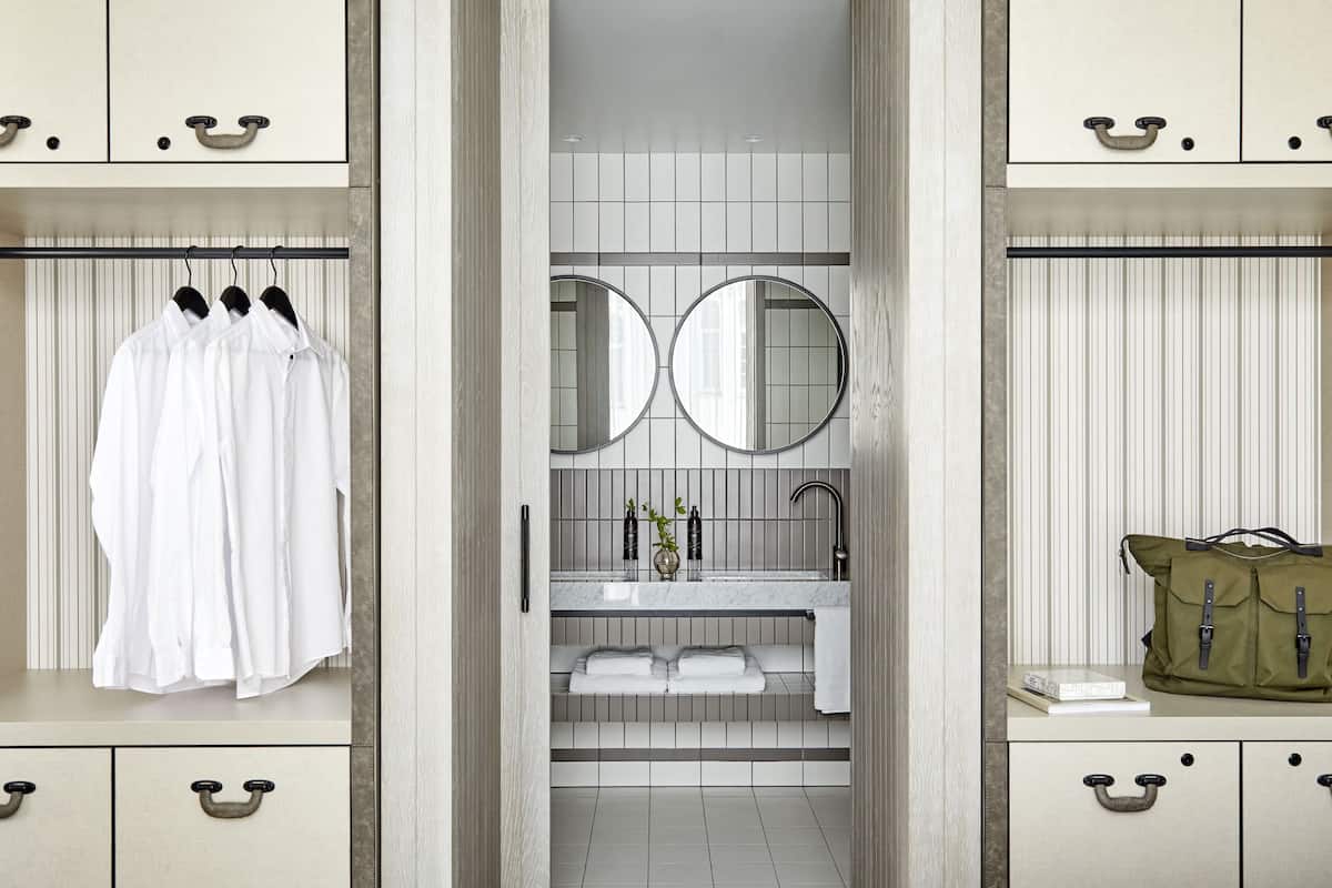 executive suite | bathroom sink