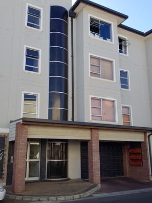 Exterior - Just Beachy Holiday Apartment (Cape Town)