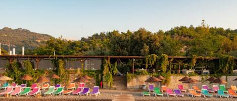 Private beach, sun-loungers, beach umbrellas