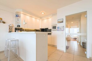 Apartment, 2 Bedrooms (Les Petrels 601) | 2 عدّة غرف نوم وواي فاي مجانًا